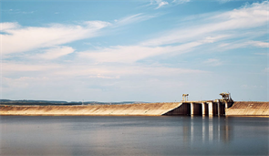 Water reservoirs save lives and create value